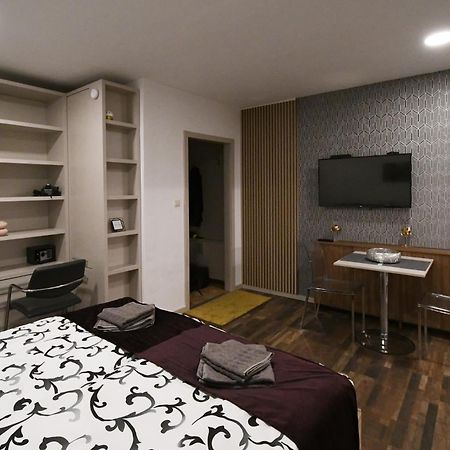 Nice Home Apartment 2 Abda Exterior photo