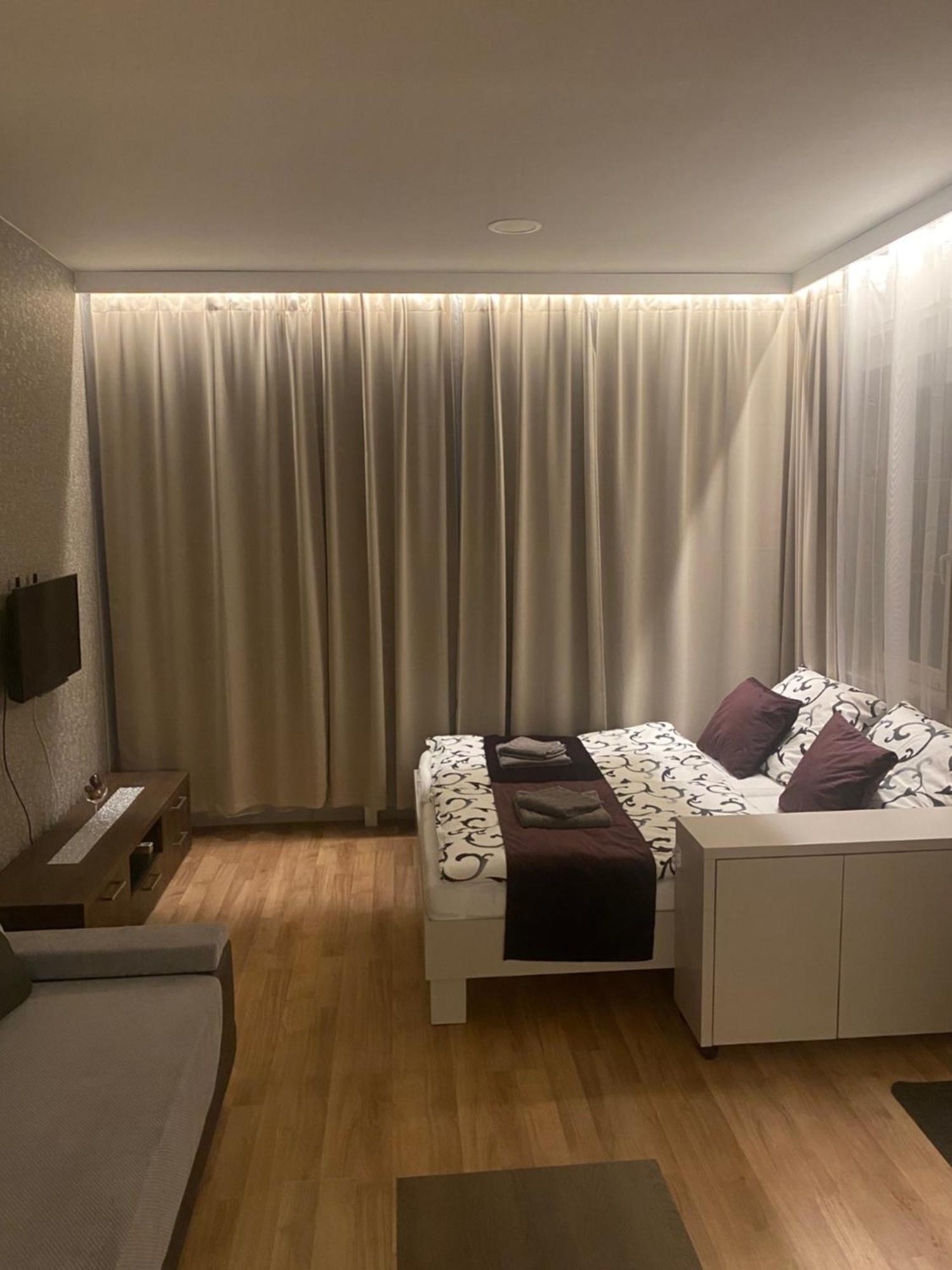 Nice Home Apartment 2 Abda Exterior photo